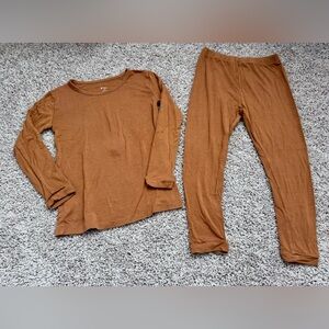 Kyte BABY beige Kids Pajama Set size 5